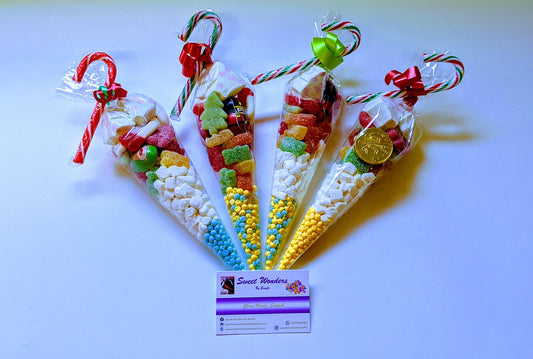 Elegant Christmas Themed Sweet Cones