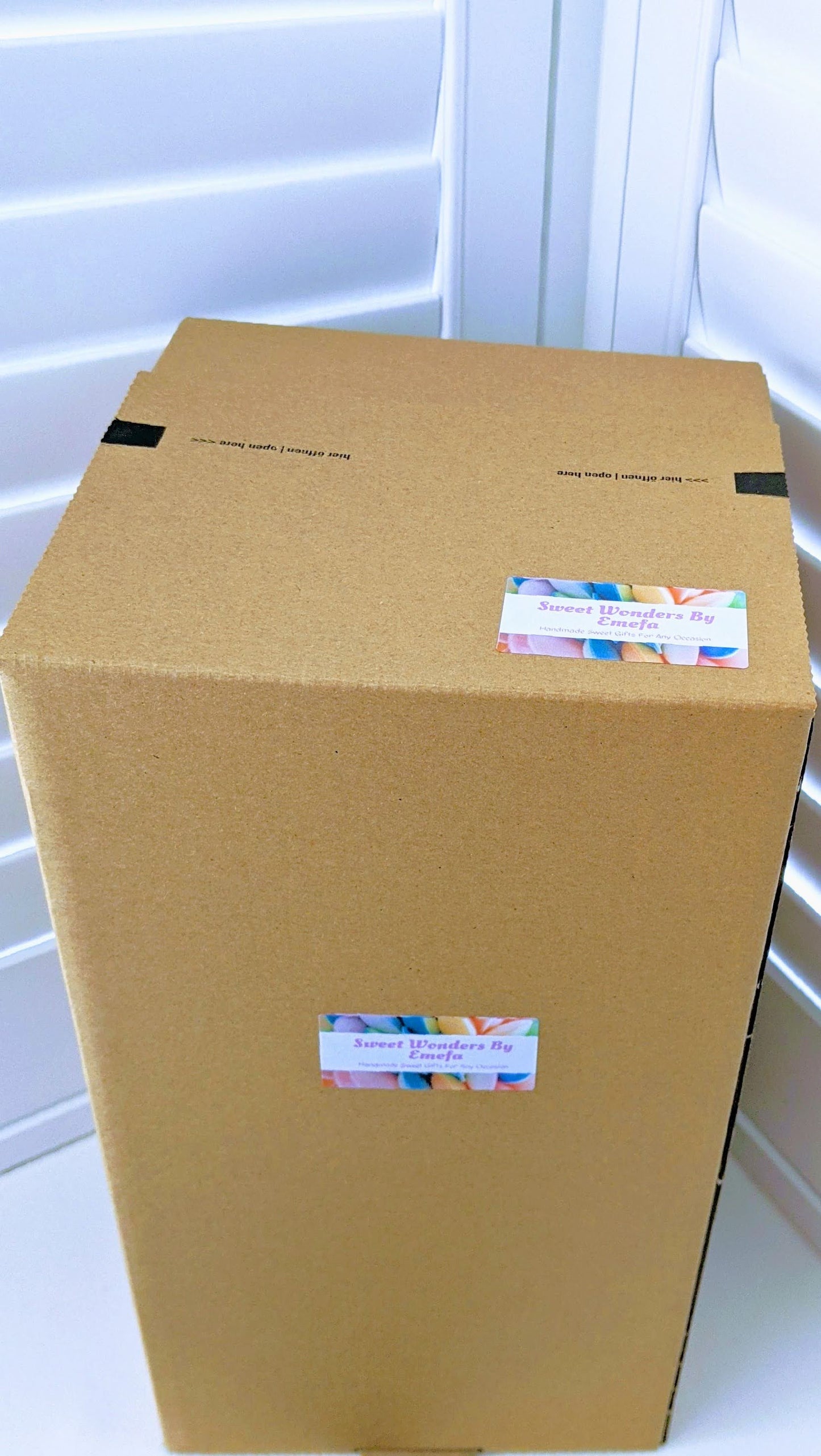 Luxury Sweet Bouquets gift with personalised message in UK