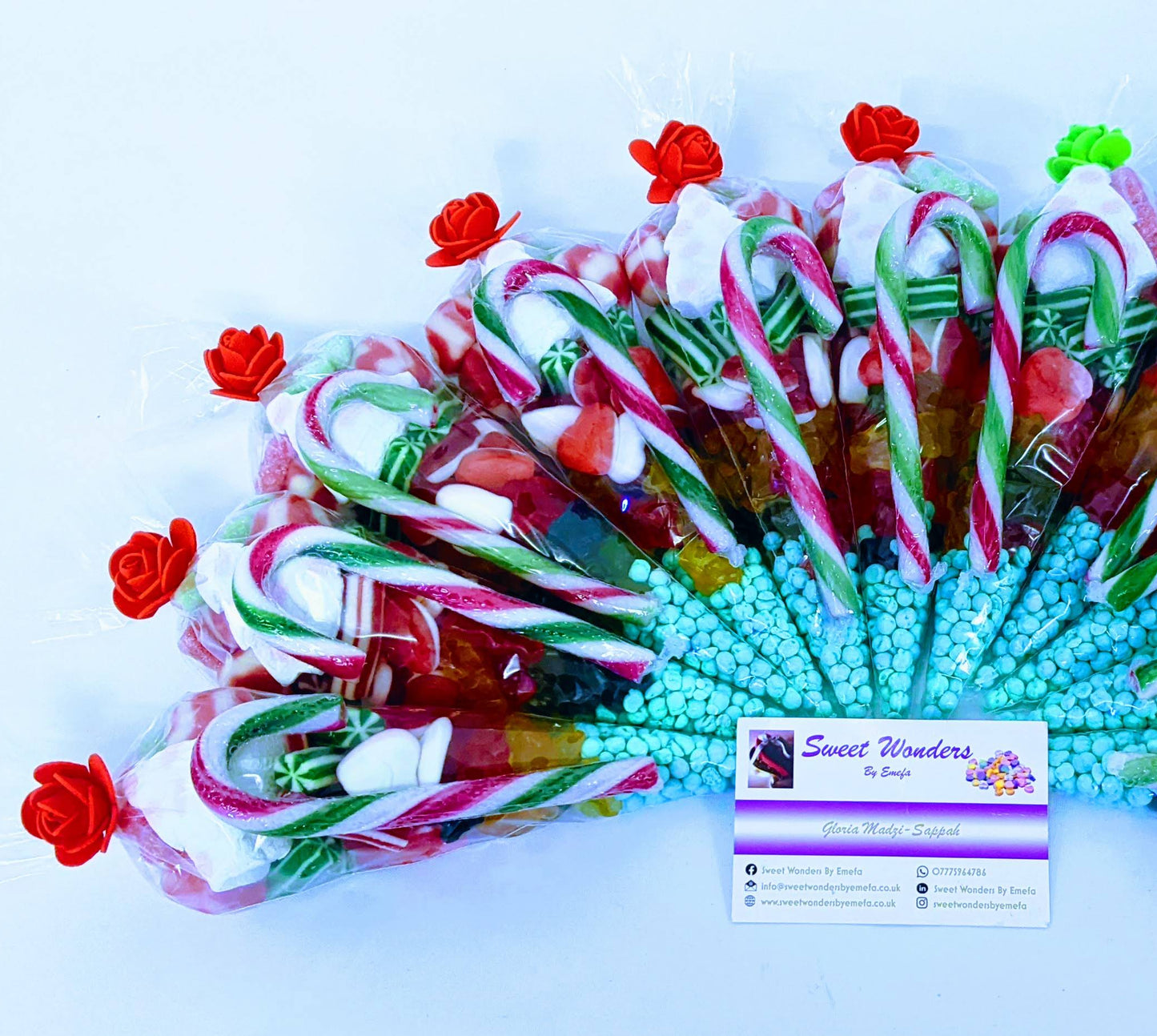 Elegant Christmas Themed Sweet Cones
