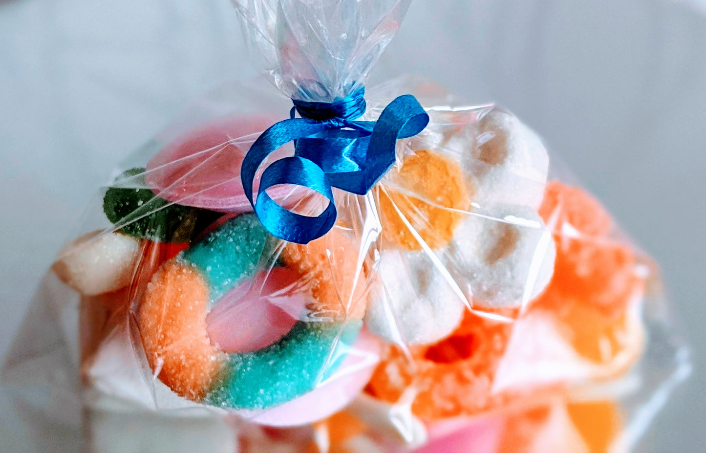 Mix Sweet Bags with customized candies delivery in UK