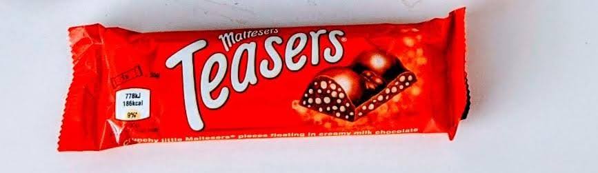 Ultimate Classic Chocolates Mix & Treats Hamper