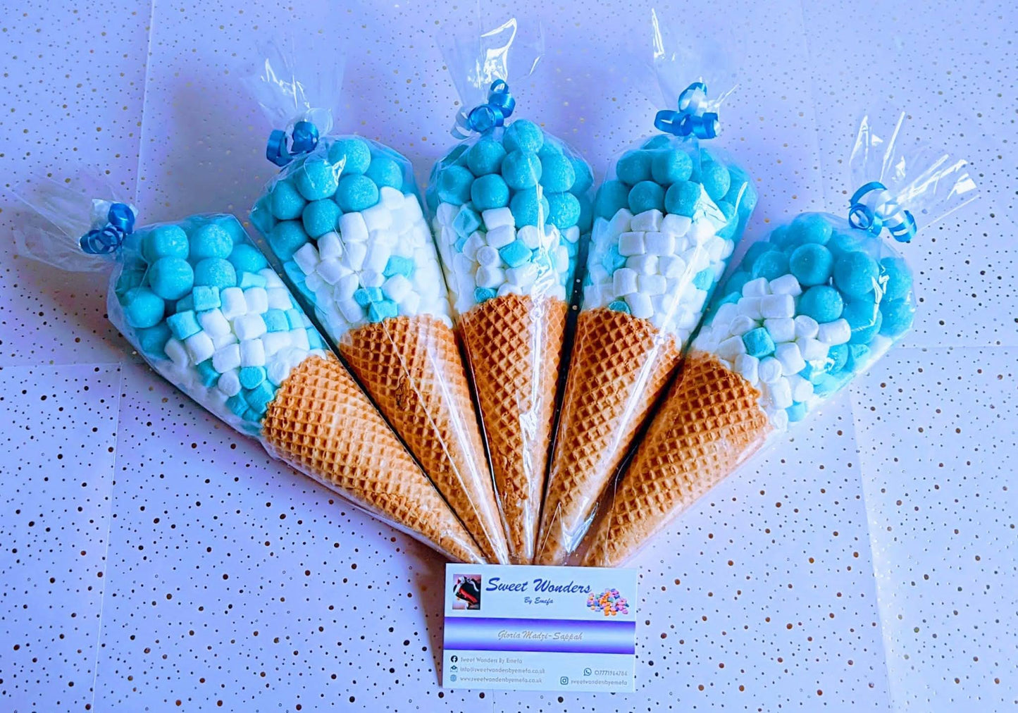 Deluxe Brilliant Blue Sweet Cones - Party Favours