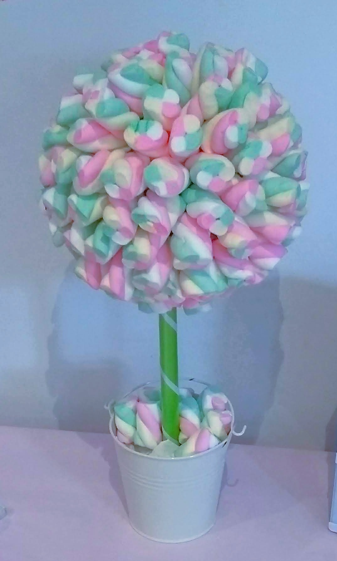Buy Marshmallow Twist Sweet Tree best online seller in UK